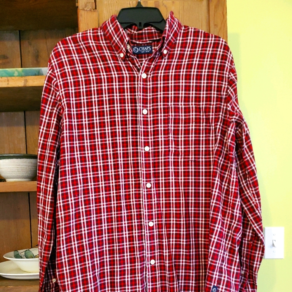 Chaps Red Flannel Buttonup Shirt - Men's Size M